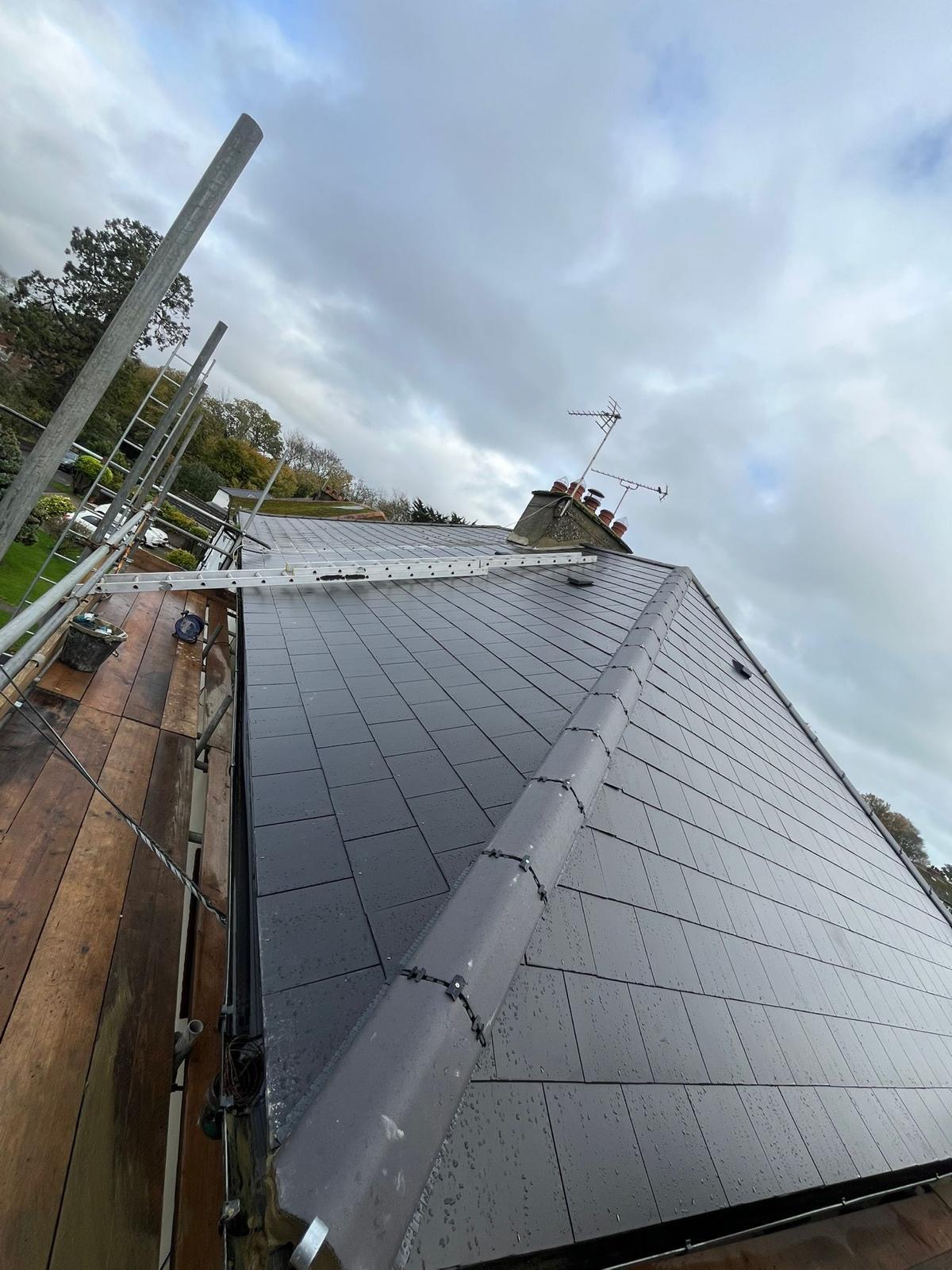 Cooper Roofing project photograph 1